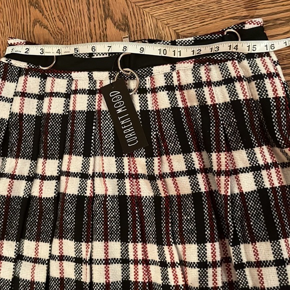 Plaid skirt - Picture 6 of 7